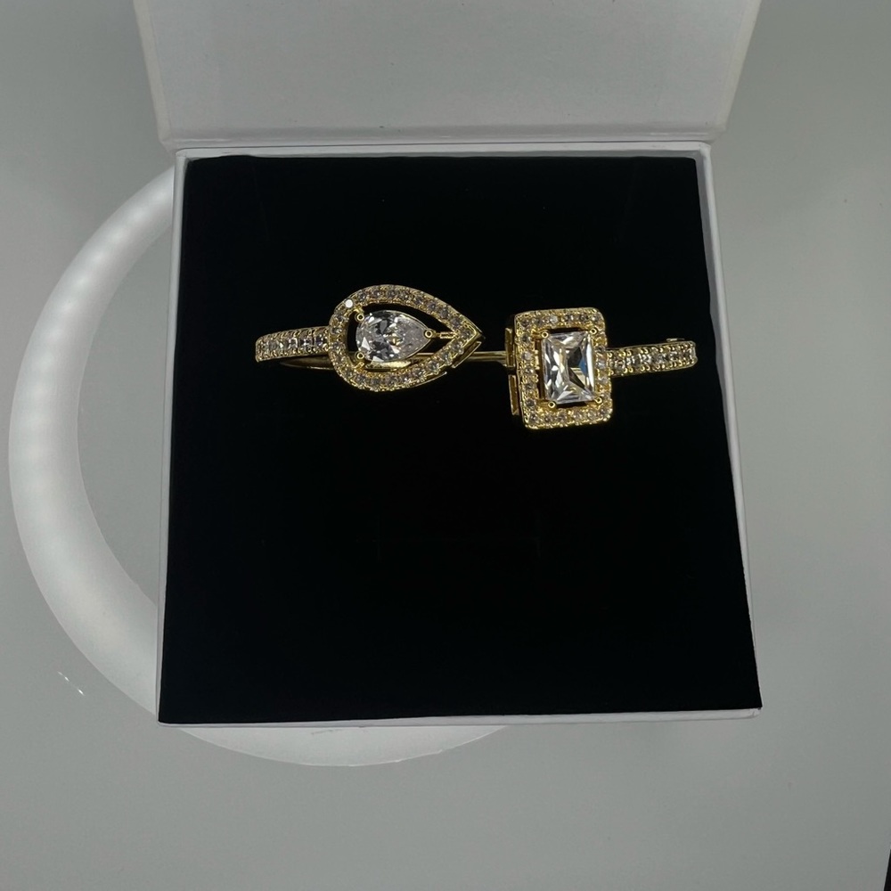 Gold Icy Bracelet